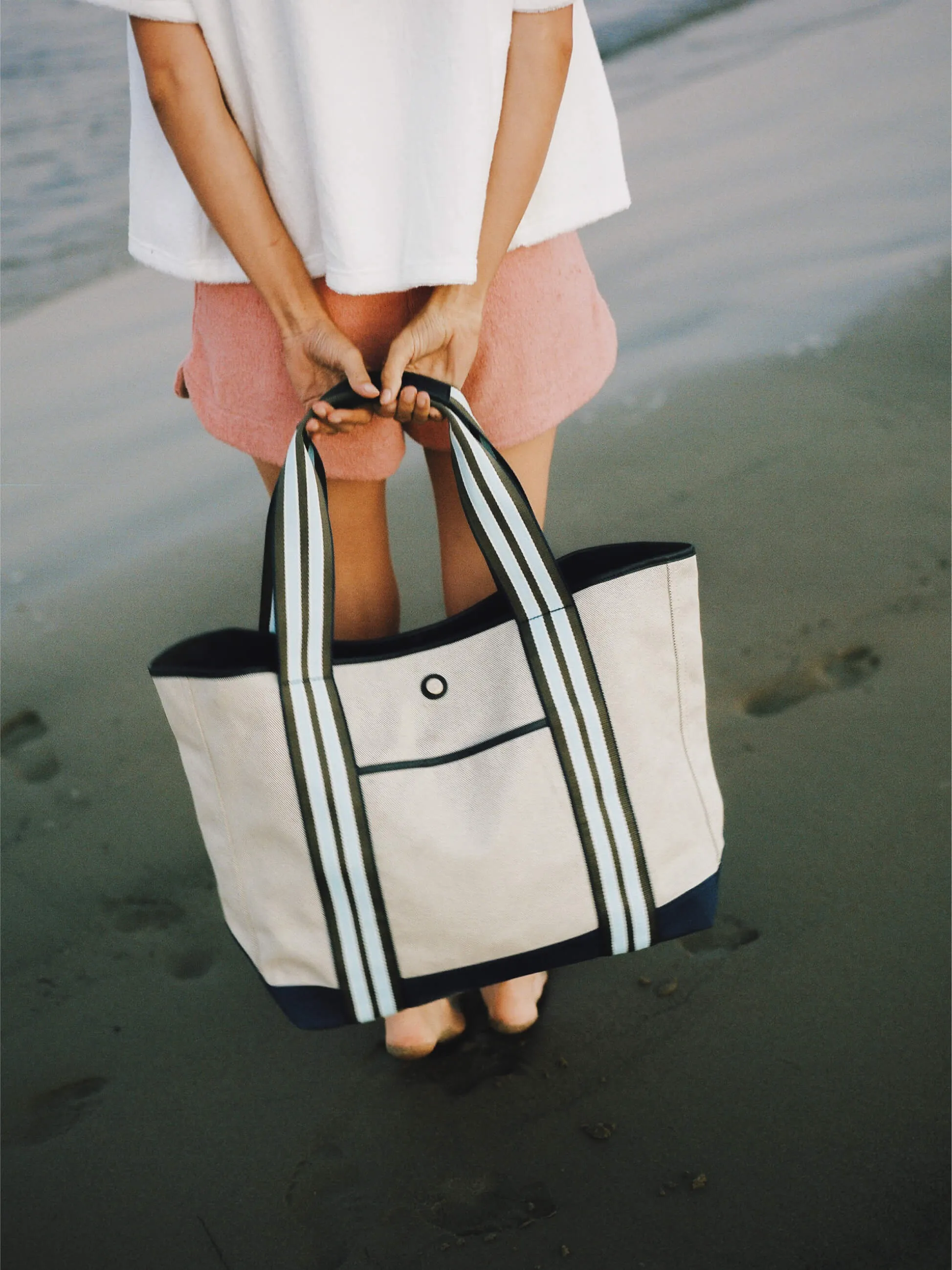 Cabana Tote and See-All Set
