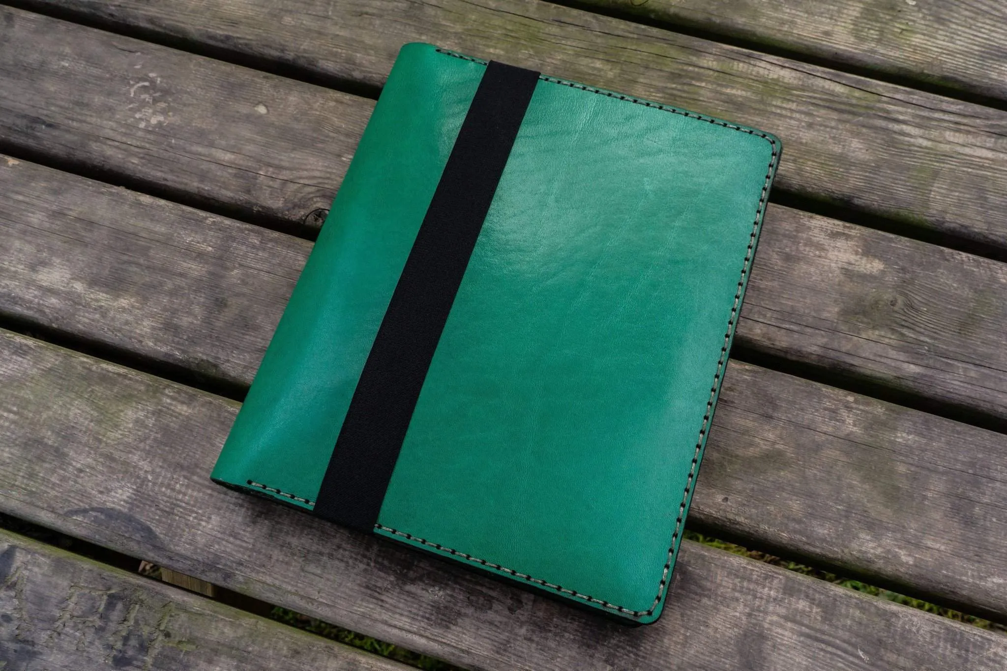 iPad Pro 11 - Pro 10.5 and B5 size Notebook Cover - Green