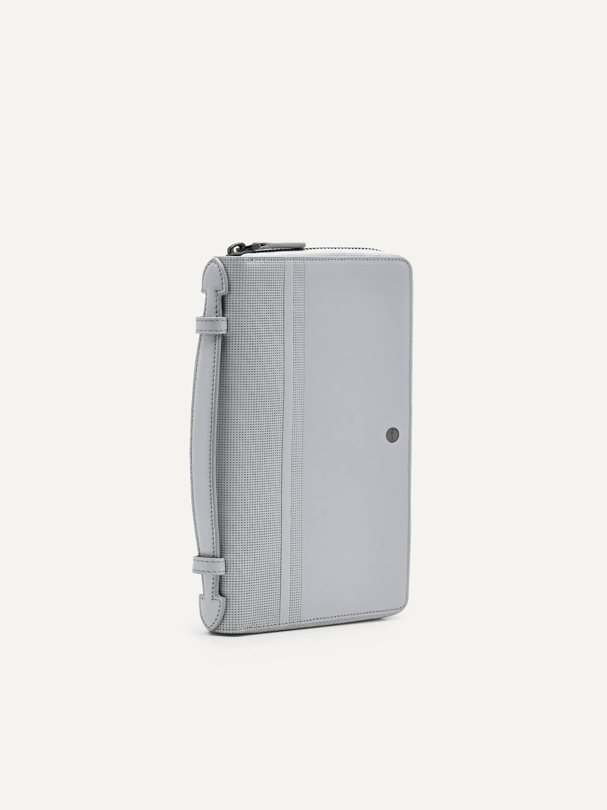 Oliver Leather Travel Organizer