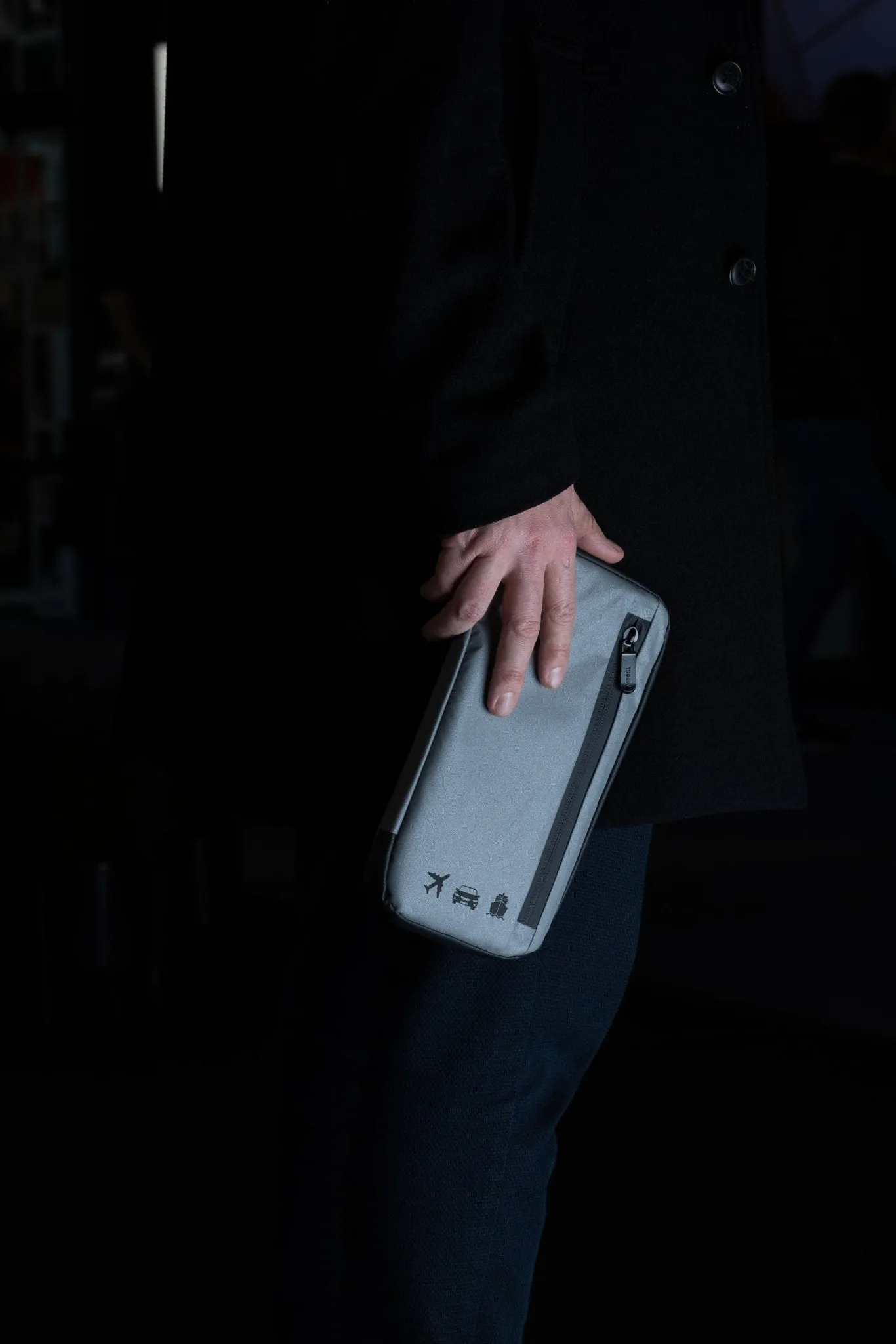Troika REFL-ACTIVE TRAVELLER Travel Wallet with Reflecting Cover