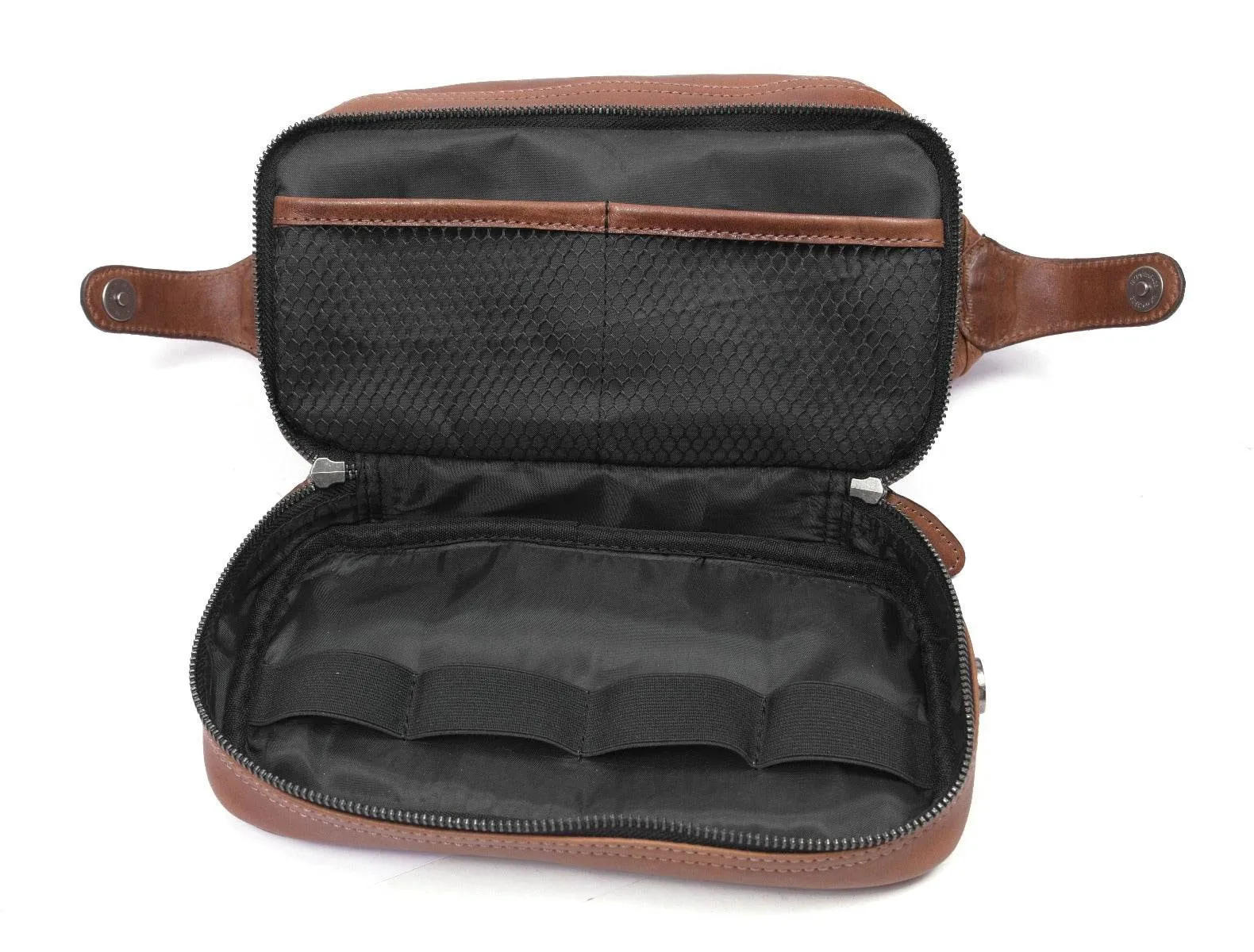 Venture  Leather Washbag