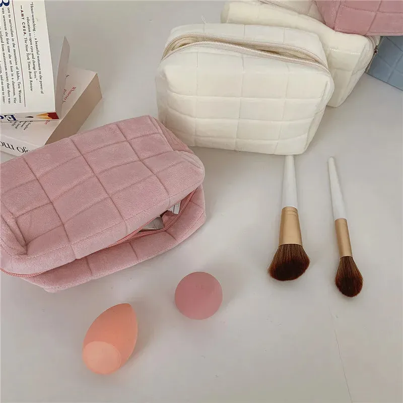 Zipper Large Solid Color Cosmetic Bag Cute Fur Makeup Bag